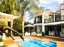 Garden Route Accommodation at Pictures Guest House | Viya