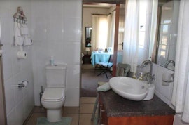 Mossel Bay Accommodation at See-the-Sea Overnight Room | Viya