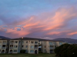 Overberg Accommodation at Huisi by di C | Viya