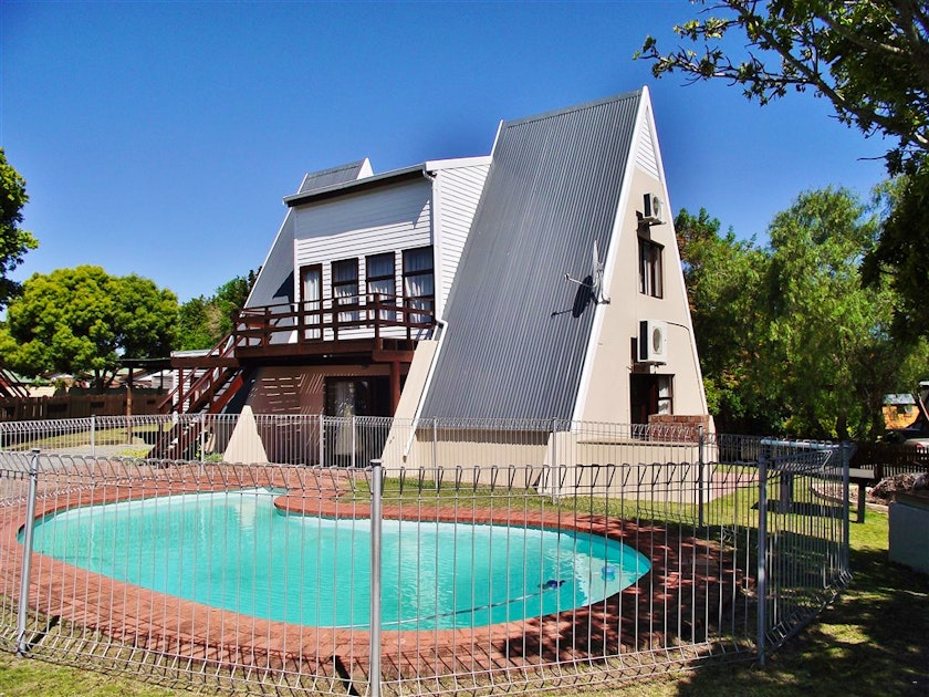 The Reeds TravelGround