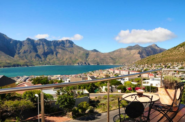 Cape Town Accommodation at Hout Bay Breeze | Viya