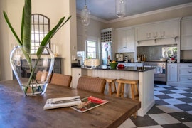 Southern Suburbs Accommodation at Villa de Gouveia | Viya