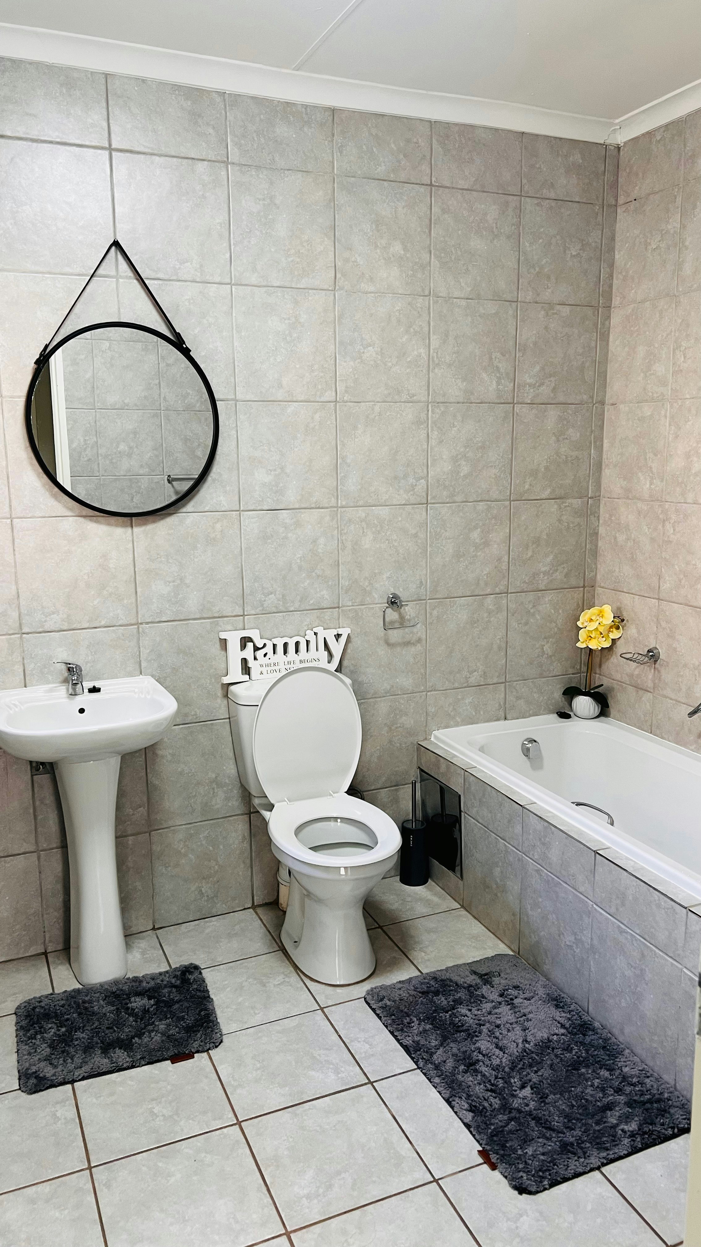 Family & Comfort image no 9 of 27