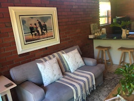 Stellenbosch Accommodation at The Red Wine Cottage | Viya