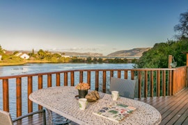 Garden Route Accommodation at Salt River Cabin @ Riverglades | Viya