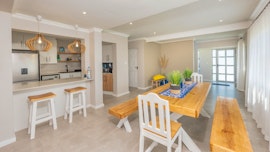 Struisbaai Accommodation at Dageraad 2 | Viya