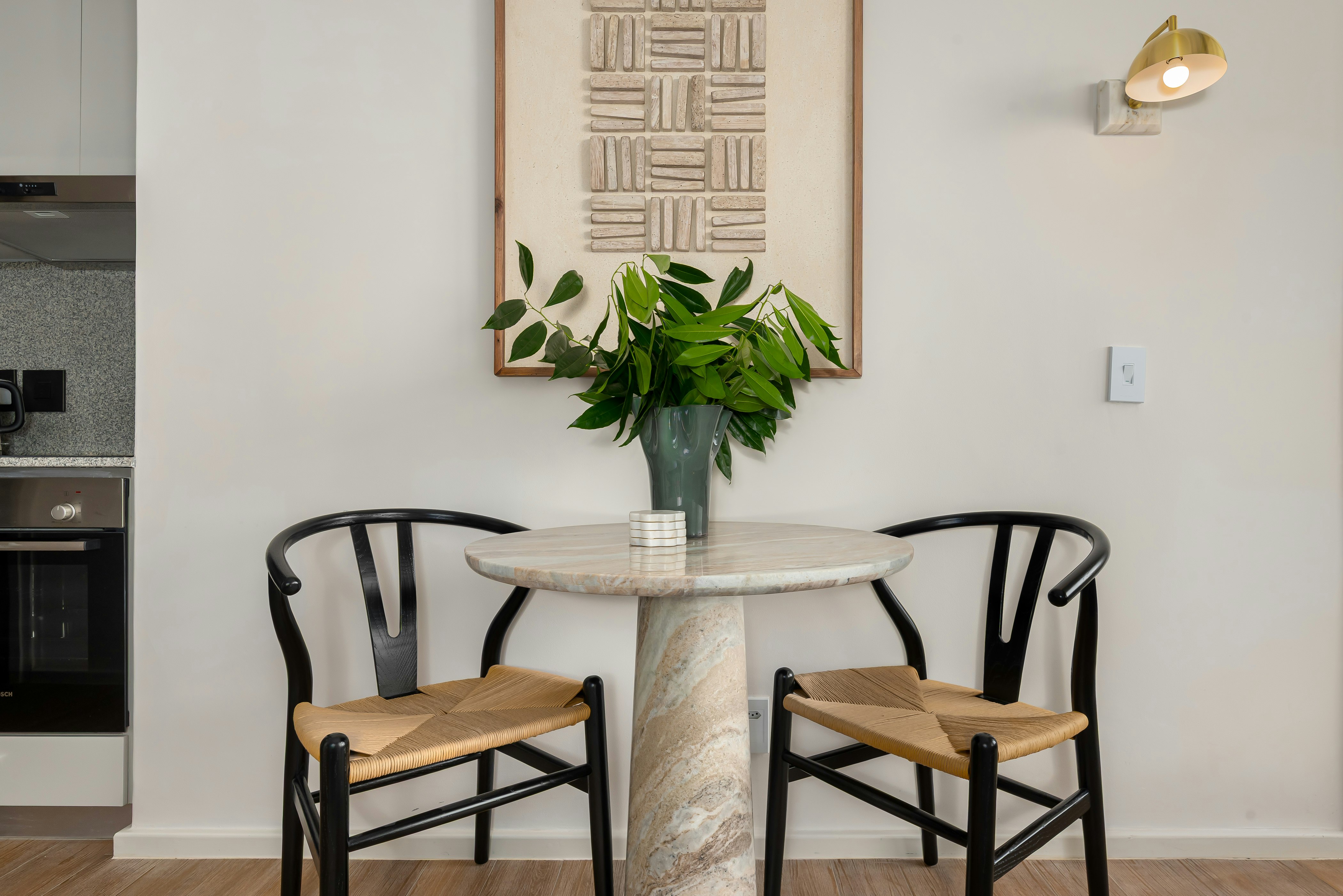 Dolce Vita Stylish Sea Point Retreat image no 6 of 15