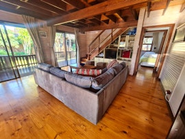 Jeffreys Bay Accommodation at Albatross Log Home | Viya