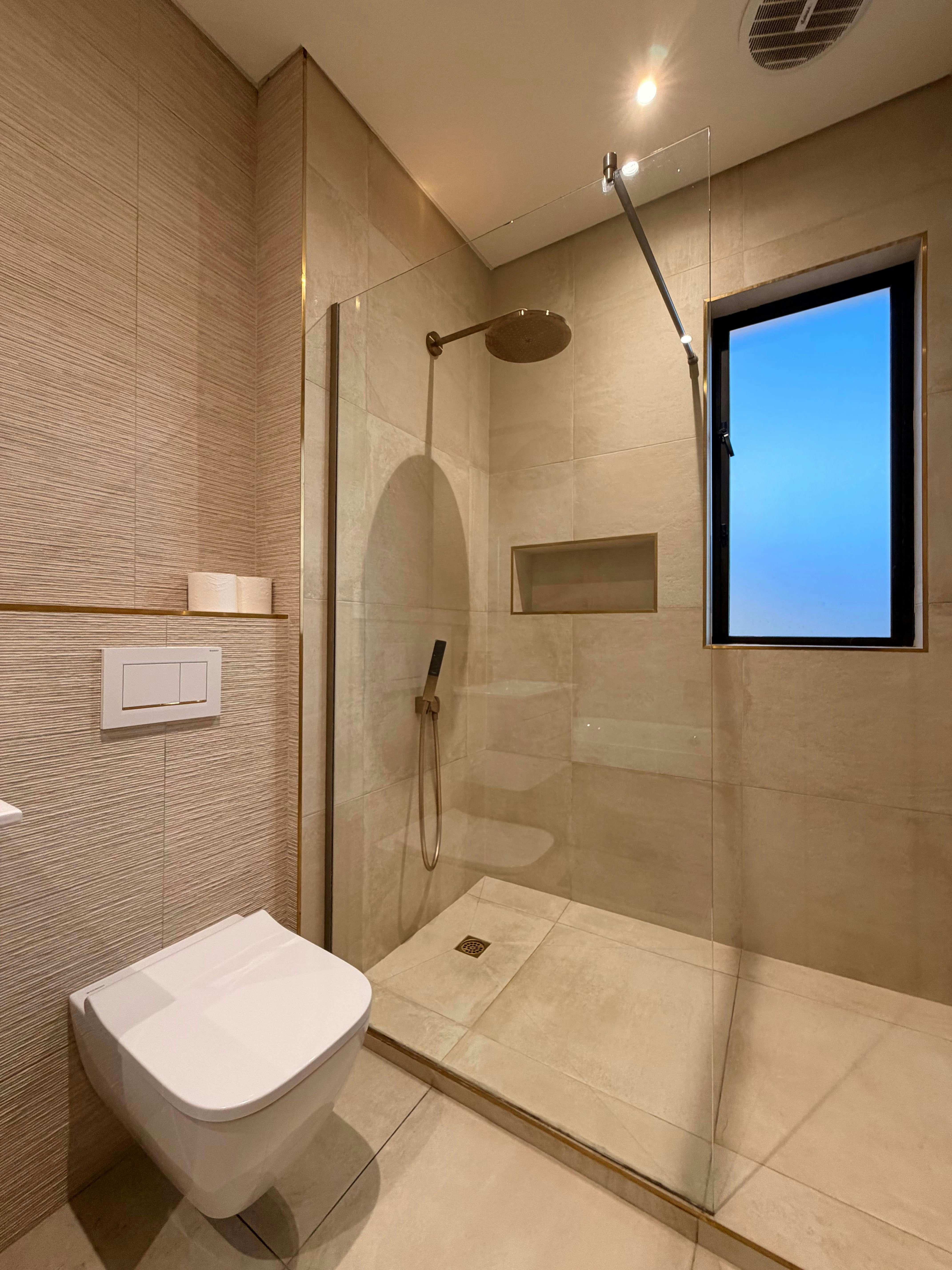 3 Bed 3 Bath Penthouse ICP606 image no 67 of 86