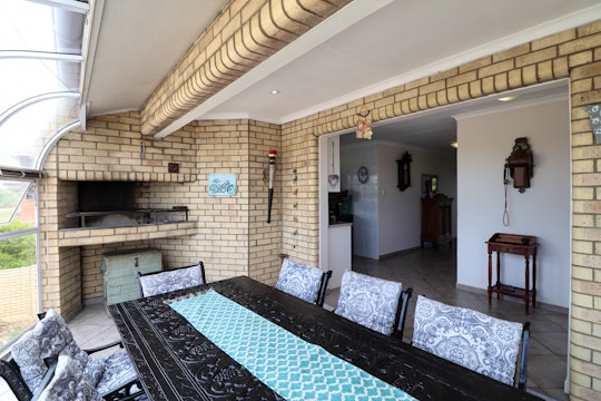 Jeffreys Bay Accommodation at  | Viya