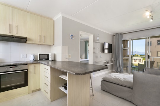 Bloubergstrand Accommodation at  | Viya