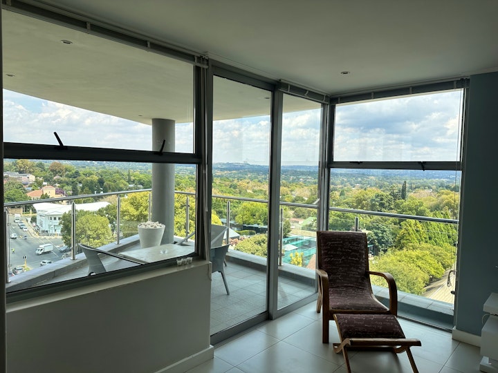 Johannesburg Accommodation at The Apex on Smuts - Apartment 401 | Viya