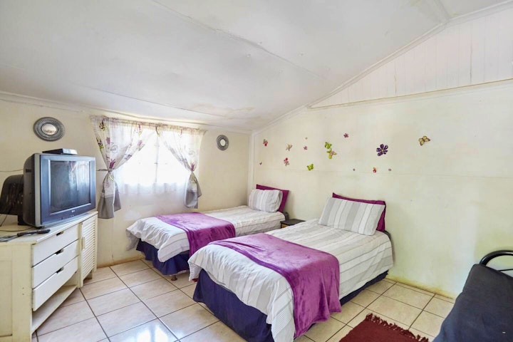 Hartbeespoort Accommodation at Cynthia's Country Stay | Viya