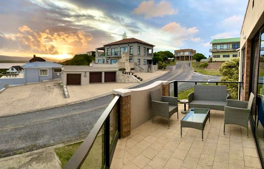 Garden Route Accommodation at  | Viya