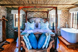 Garden Route Accommodation at Lindsay Castle | Viya