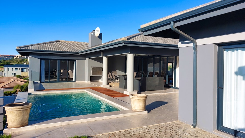 Plettenberg Bay Accommodation at  | Viya