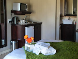 Kalahari Accommodation at  | Viya