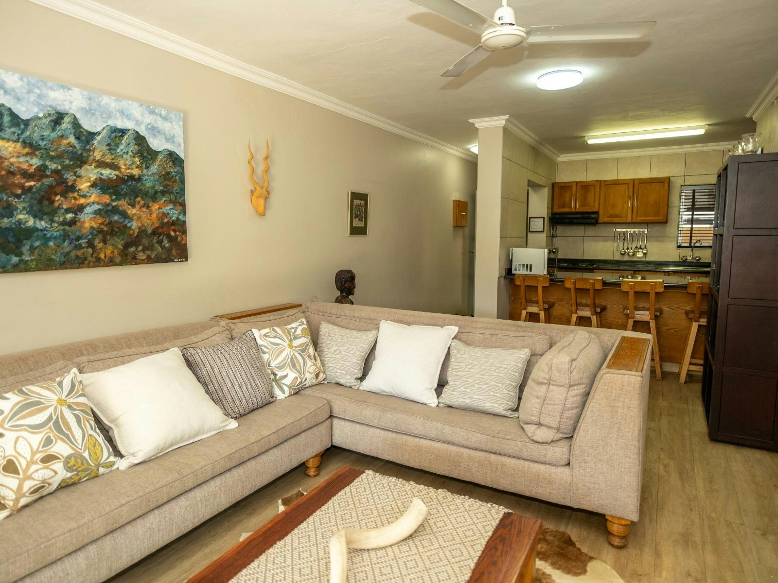 Lakeview Cabanas - Unit 8 image no 7 of 38