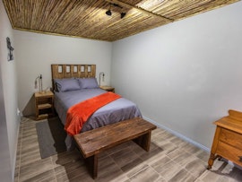 Western Cape Accommodation at Fossil Hills Eagle Cottage | Viya