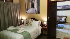 Karoo Accommodation at Anra Rusgenot | Viya