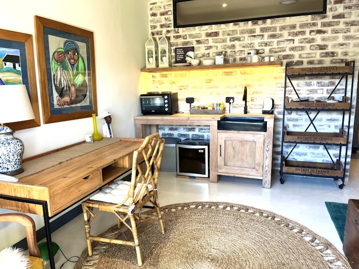 Cape Town Accommodation at Constantia Valley Garden Flat | Viya