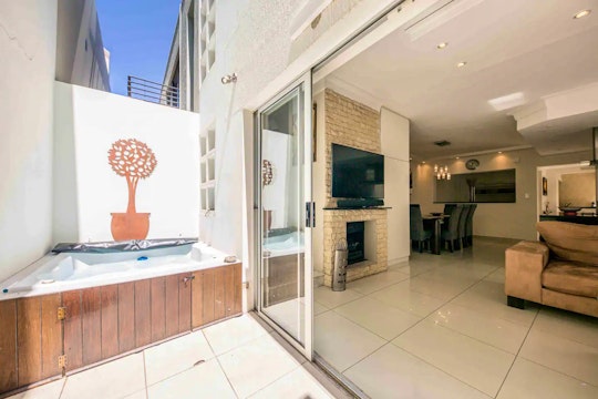 Atlantic Seaboard Accommodation at  | Viya