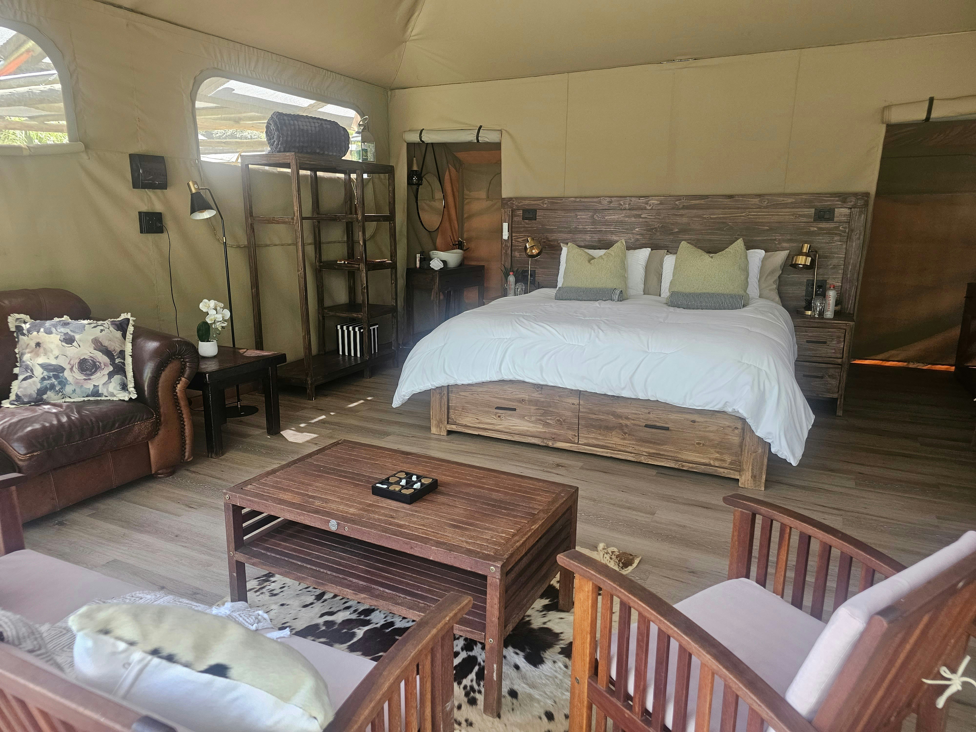 Rose cottage Luxury Tented Suite image no 12 of 25