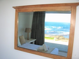 Overberg Accommodation at Beachfront Cottage - Hermanus Whale View | Viya