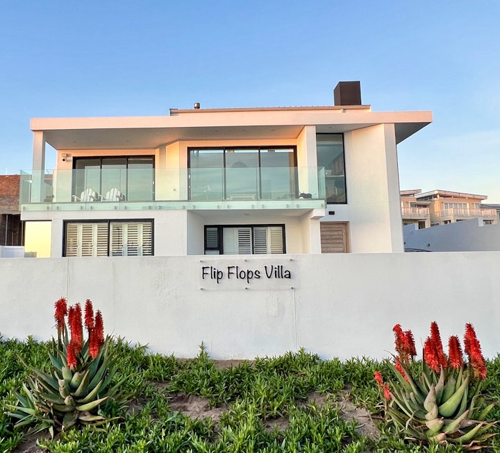 Western Cape Accommodation at Flip Flops Villa | Viya