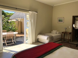 St Francis Accommodation at Seals Cottage | Viya