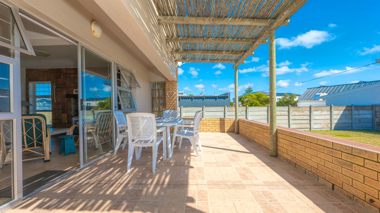 Struisbaai Accommodation at  | Viya