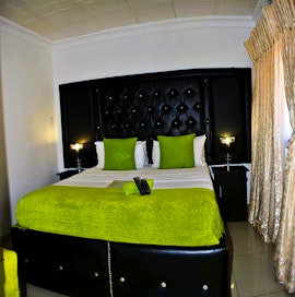 Lowveld Accommodation at  | Viya