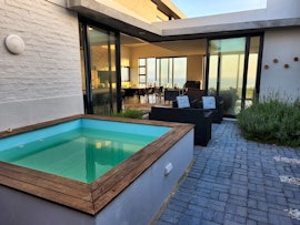 Struisbaai Accommodation at Gentoo 67 | Viya