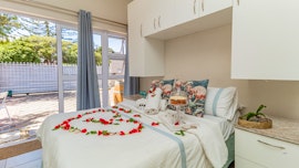 Bloubergstrand Accommodation at  | Viya