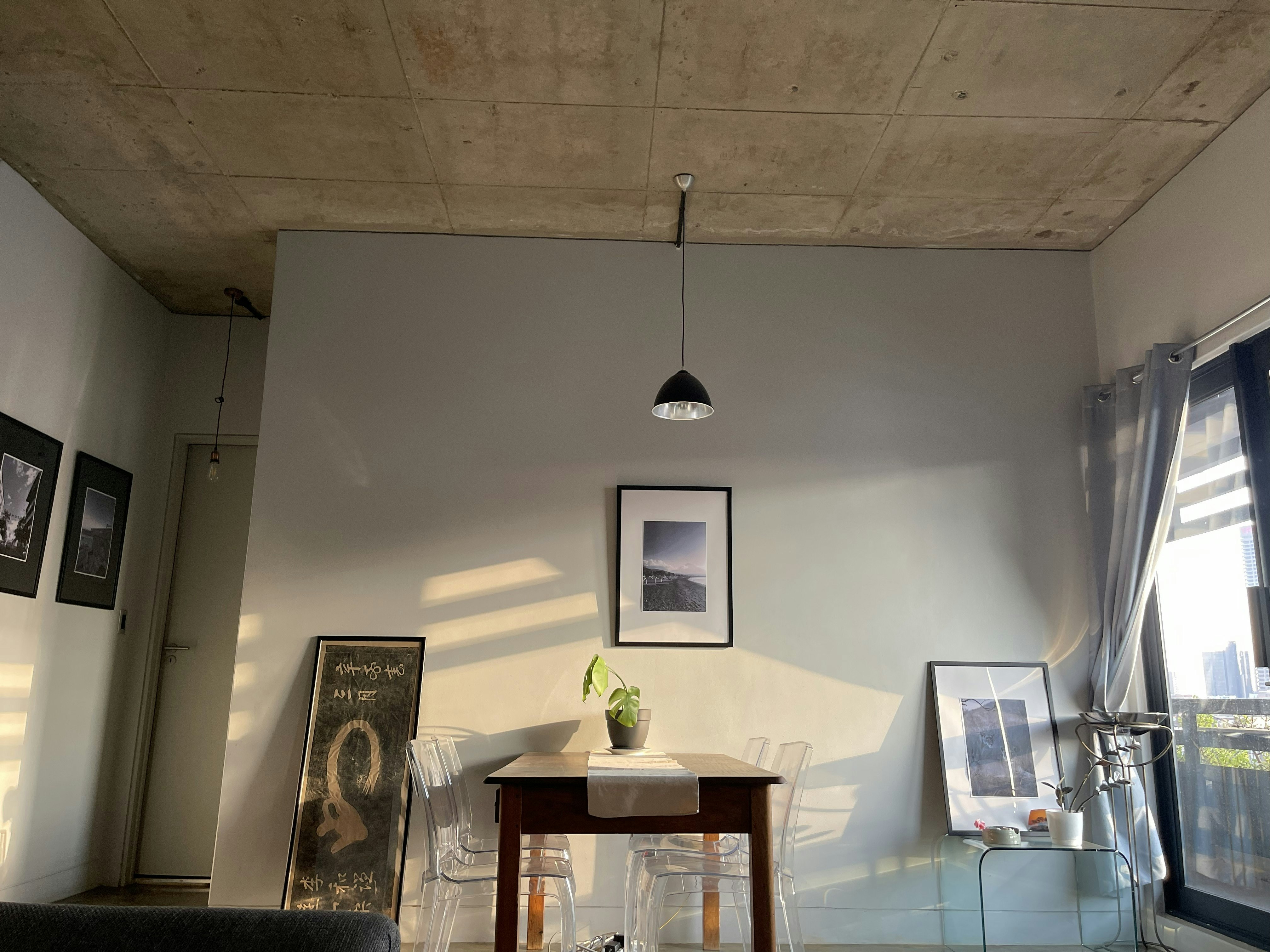 Cosy City Retreat image no 10 of 26