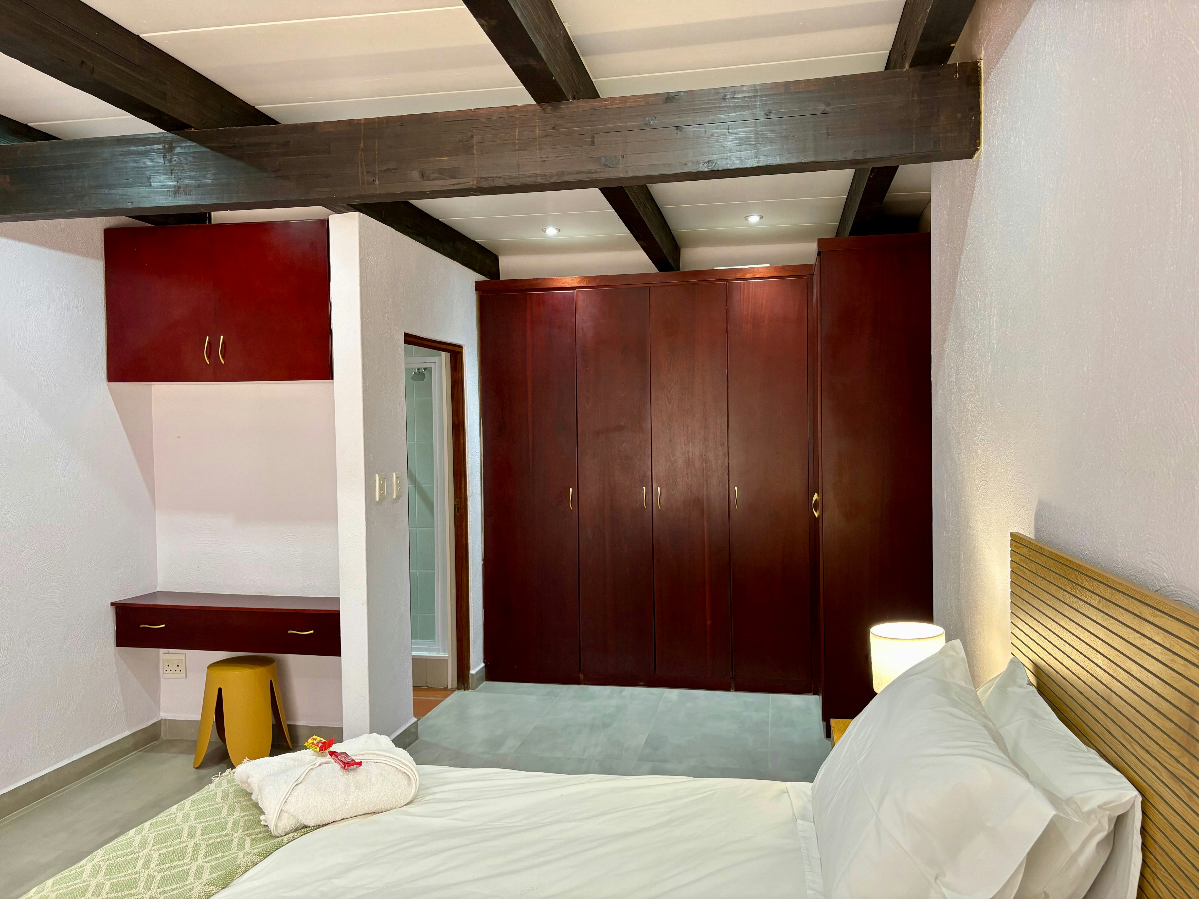 Dan's Den image no 5 of 44