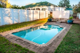 Karoo Accommodation at Karoo Ouberg Guest Lodge | Viya