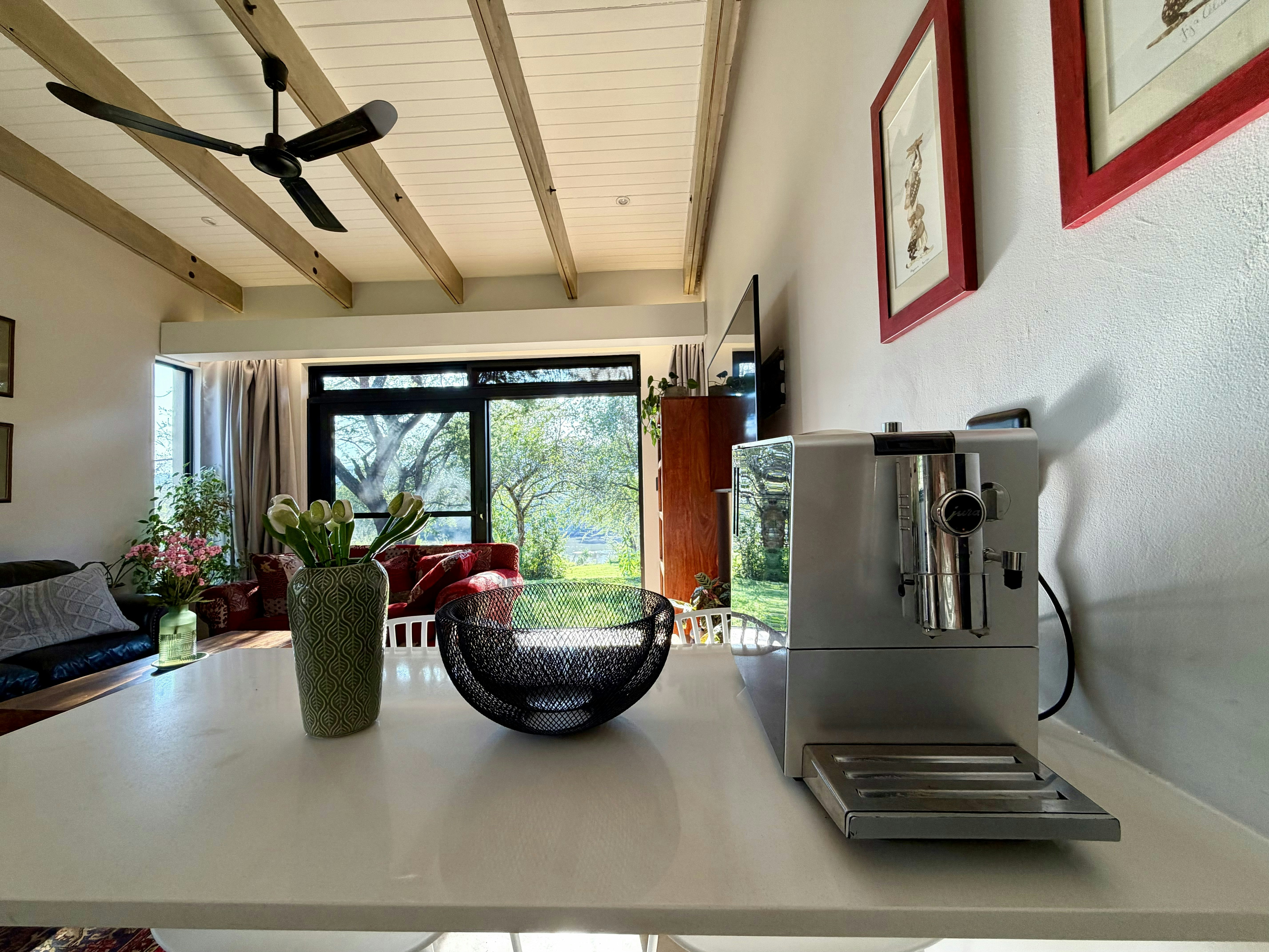 Kruger River and Rail Cottage image no 10 of 28