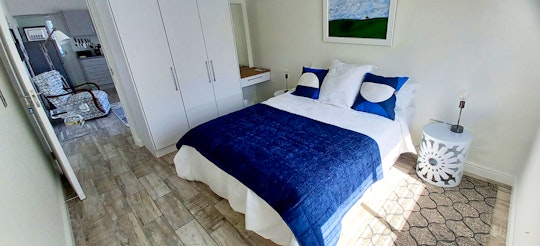 Hermanus Accommodation at  | Viya