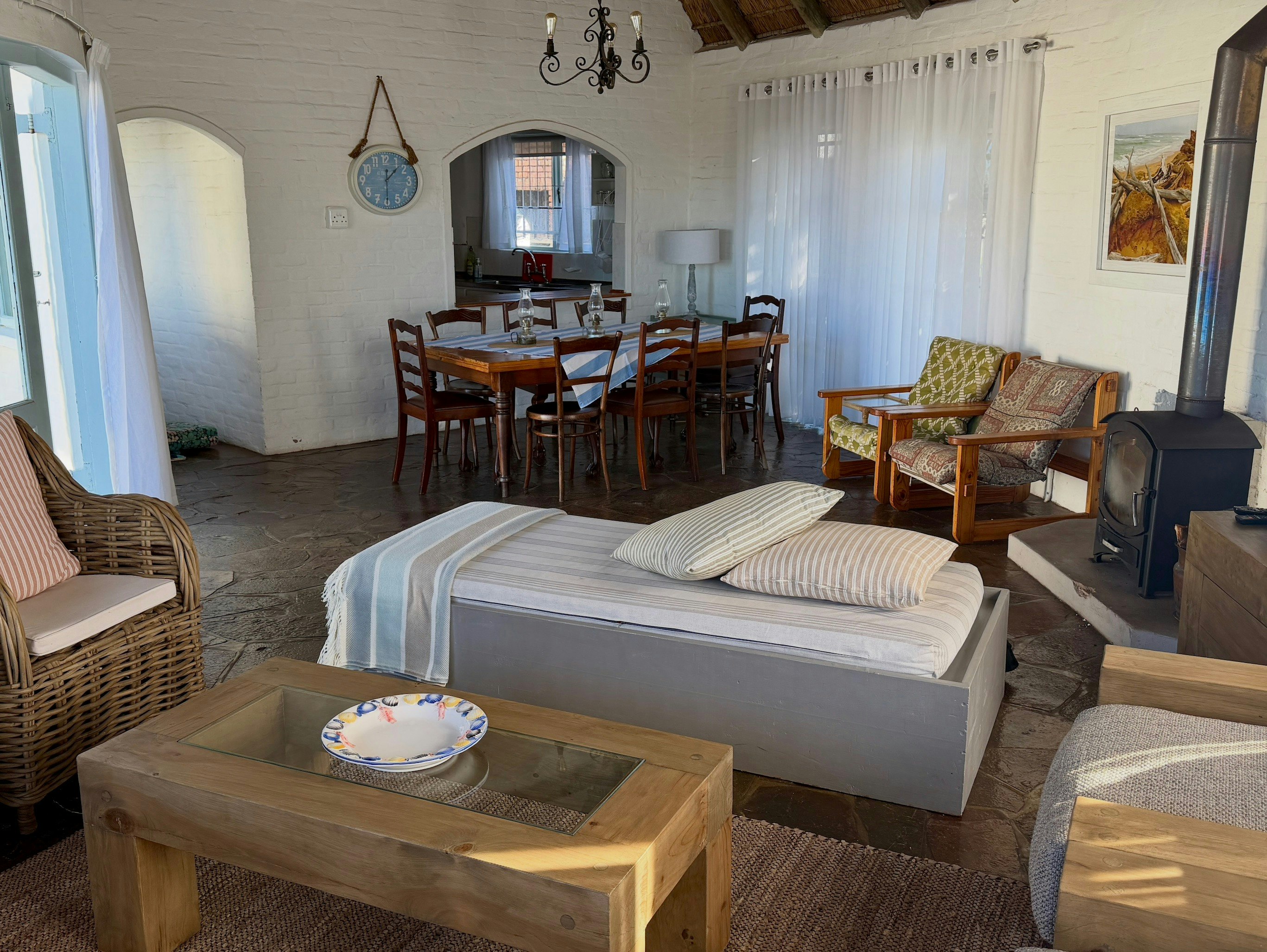 Stilbaai Family Holiday Home image no 8 of 21