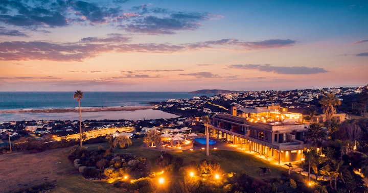 Garden Route Accommodation at Sky Villa Boutique Hotel by Raw Africa Collection | Viya