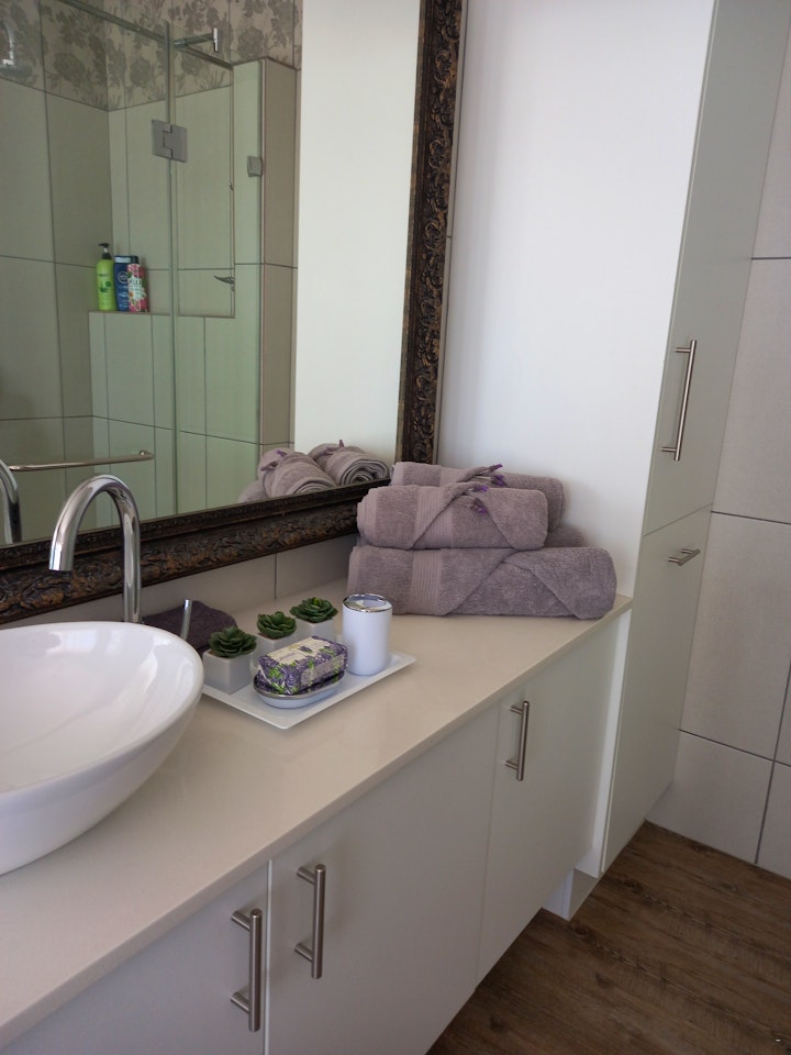 Western Cape Accommodation at Whalecome Guest Suite | Viya