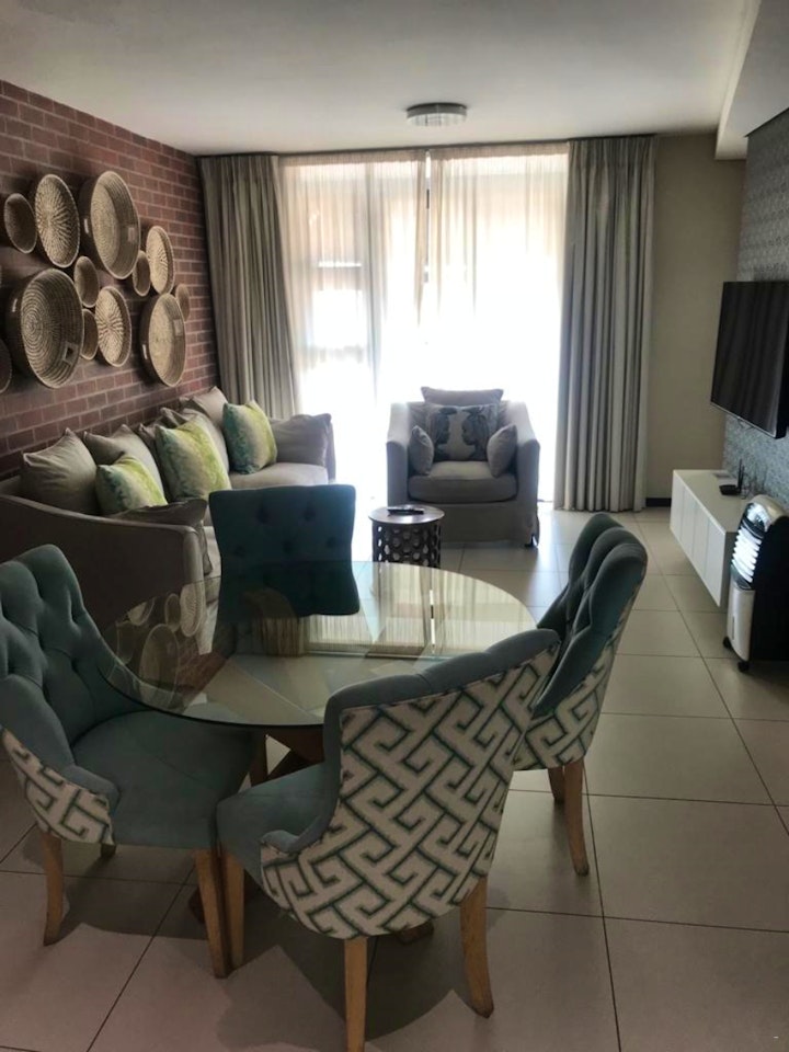 Johannesburg Accommodation at Easy Stay - Vantage 422 | Viya