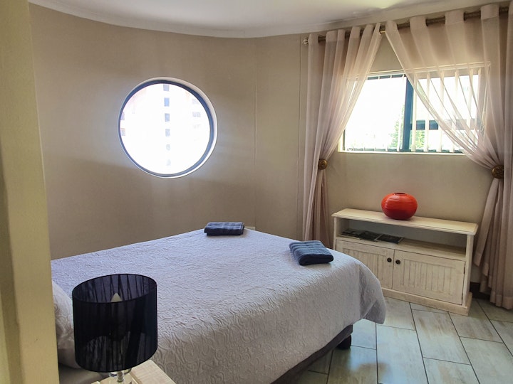 Cape Town Accommodation at Nautica Deluxe | Viya