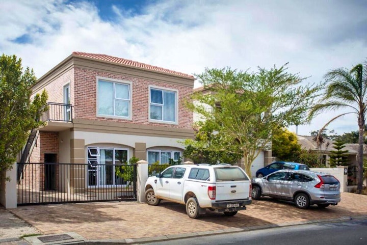 Cape Town Accommodation at Rustic Retreat Apartment | Viya
