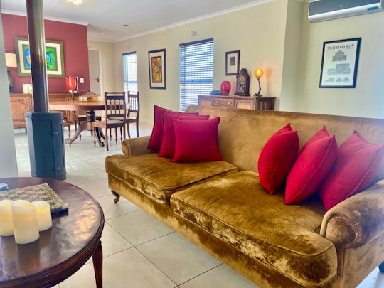 Bloubergstrand Accommodation at  | Viya