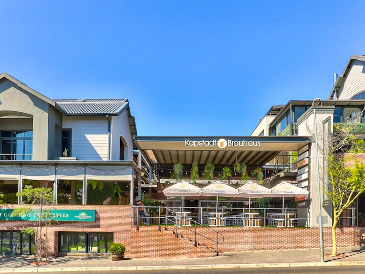 Cape Town Accommodation at 105 On Heritage Square | Viya