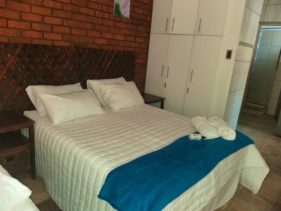 Bendor Accommodation at  | Viya