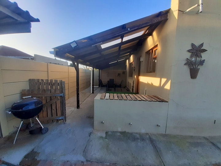 Western Cape Accommodation at Synergy Self Catering | Viya