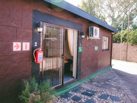 Waterberg Accommodation at Lekkerbly Chalet Guest House | Viya